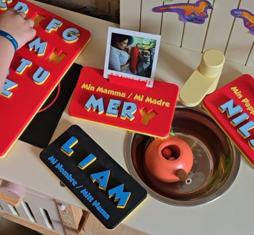 Several name and word boards in different colour themes